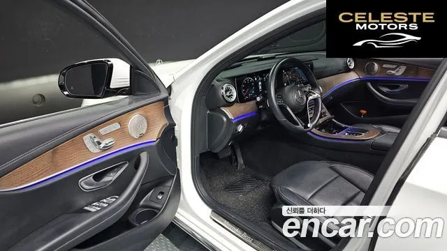 MERCEDES BENZ E-Classe W213 E220d 4MATIC Exclusive 2022 — photo 11 sur 20