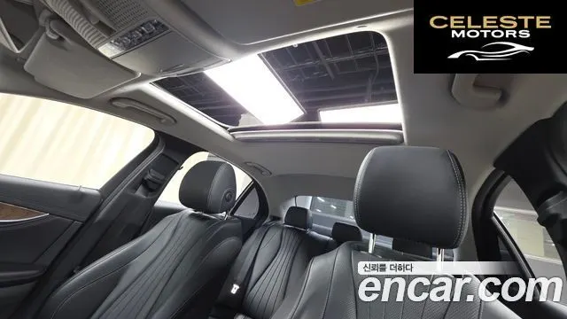MERCEDES BENZ E-Classe W213 E300 4MATIC Exclusive 2019 — photo 12 sur 20