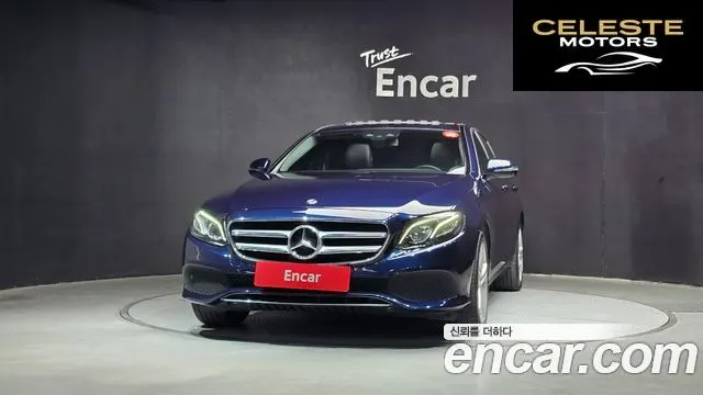 MERCEDES BENZ E-Classe W213 E220d 4MATIC Avantgarde 2018 — photo 3 sur 26