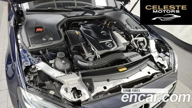 MERCEDES BENZ E-Classe W213 E200 Avantgarde 2017 — photo 6 sur 20