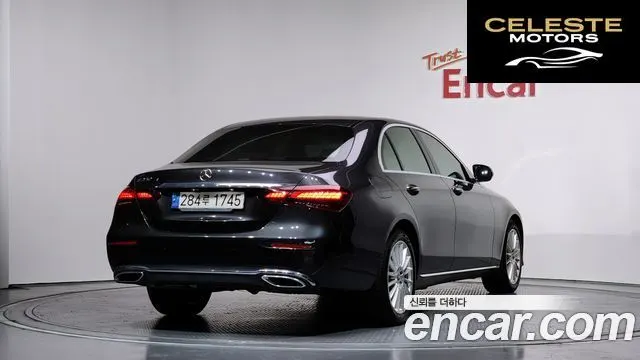MERCEDES BENZ E-Classe W213 E250 Exclusive 2021 — photo 2 sur 20