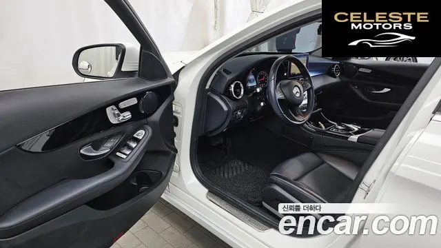 MERCEDES BENZ C-Classe W205 C200 2016 — photo 10 sur 20