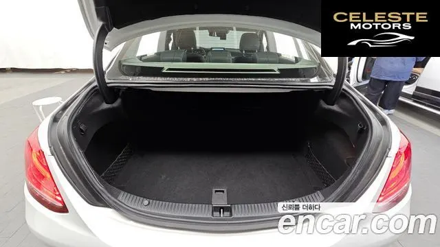 MERCEDES BENZ C-Classe W205 C200 2016 — photo 20 sur 20