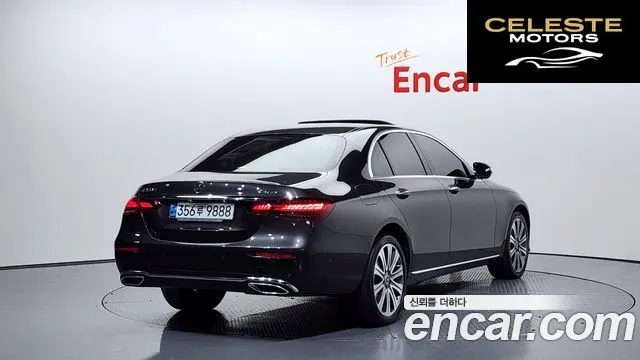 MERCEDES BENZ E-Classe W213 E220d 4MATIC Exclusive 2021 — photo 2 sur 26