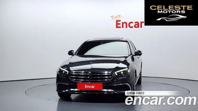 MERCEDES BENZ E-Classe W213 E220d 4MATIC Exclusive 2021 — photo 22 sur 26