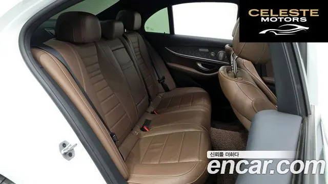 MERCEDES BENZ E-Classe W213 E350 4MATIC Exclusive 2023 — photo 12 sur 20