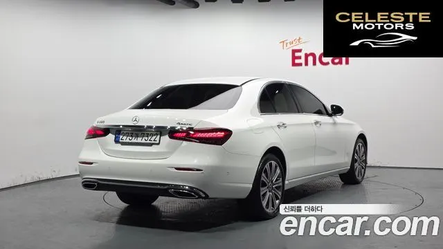 MERCEDES BENZ E-Classe W213 E350 4MATIC Exclusive 2023 — photo 2 sur 20