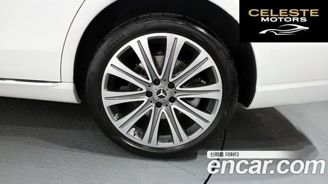 MERCEDES BENZ E-Classe W213 E350 4MATIC Exclusive 2023 — photo 5 sur 20