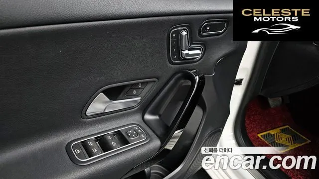 MERCEDES BENZ A-Classe W177 A220 Hatchback 2019 — photo 17 sur 20