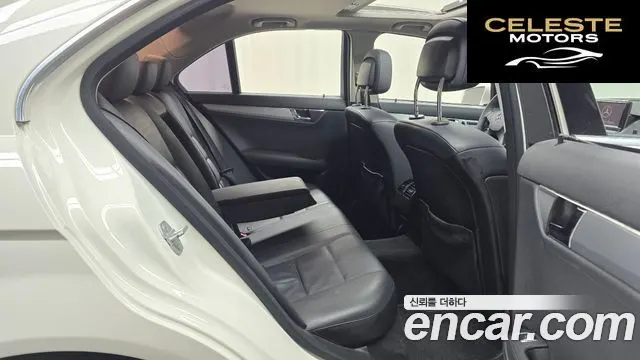 MERCEDES BENZ C-Classe W204 C200K Avantgarde 2010 — photo 12 sur 20