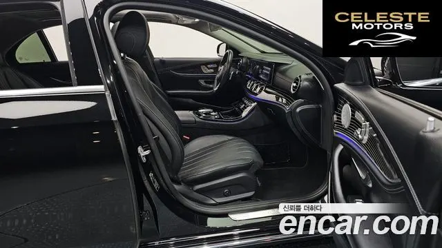 MERCEDES BENZ E-Classe W213 E400 4MATIC Exclusive 2017 — photo 11 sur 20