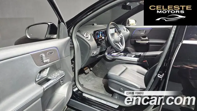 MERCEDES BENZ GLA-Classe H247 GLA220 2021 — photo 10 sur 20