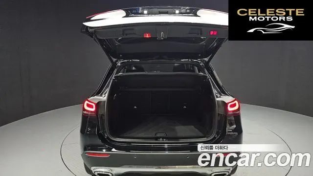 MERCEDES BENZ GLA-Classe H247 GLA220 2021 — photo 20 sur 20