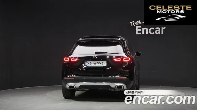 MERCEDES BENZ GLA-Classe H247 GLA220 2021 — photo 4 sur 20
