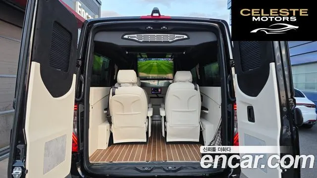 MERCEDES BENZ 2.0 2024 — photo 20 sur 20