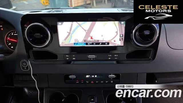MERCEDES BENZ 2.0 2024 — photo 15 sur 20