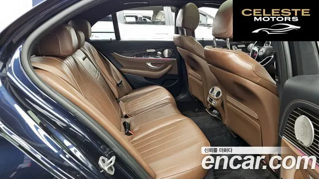 MERCEDES BENZ E-Classe W213 E450 4MATIC Exclusive 2023 — photo 12 sur 26