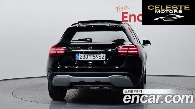 MERCEDES BENZ GLA-Classe X156 GLA220 2018 — photo 4 sur 20