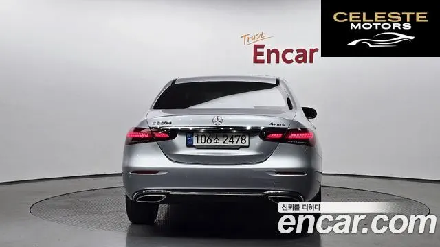 MERCEDES BENZ E-Classe W213 E220d 4MATIC Exclusive 2021 — photo 4 sur 20