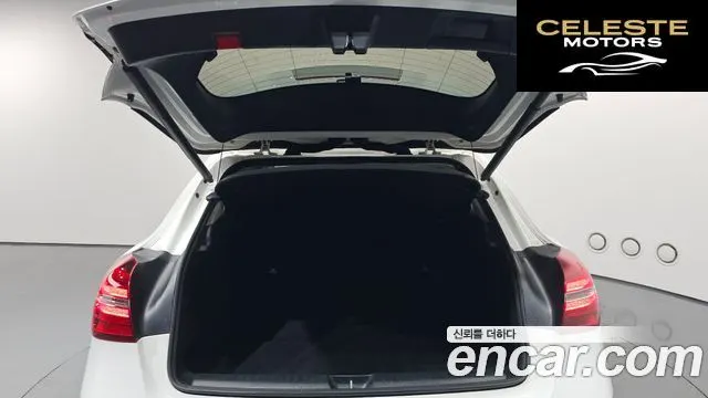 MERCEDES BENZ GLA-Classe X156 GLA220 Premium 2019 — photo 20 sur 20