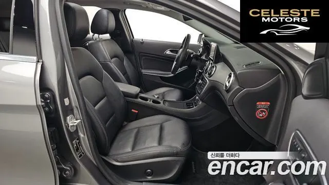 MERCEDES BENZ GLA-Classe X156 GLA200 CDI 4MATIC 2015 — photo 10 sur 20