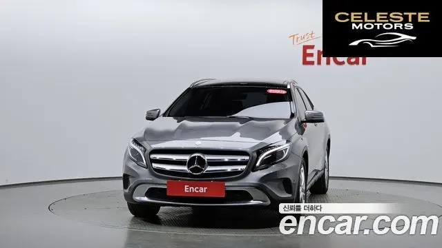 MERCEDES BENZ GLA-Classe X156 GLA200 CDI 4MATIC 2015 — photo 2 sur 20