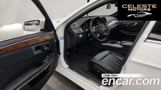 MERCEDES BENZ E-Classe W212 E300 2016 — photo 10 sur 20