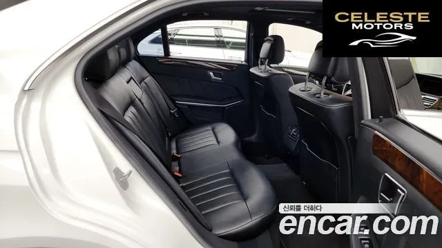 MERCEDES BENZ E-Classe W212 E300 2016 — photo 12 sur 20