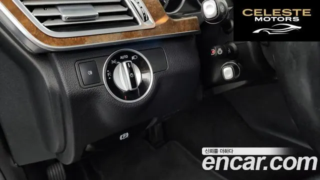 MERCEDES BENZ E-Classe W212 E300 2016 — photo 17 sur 20
