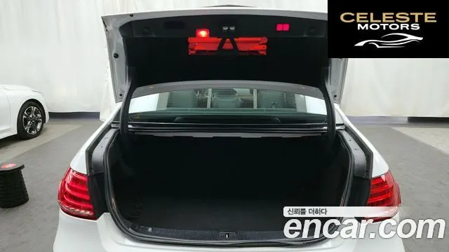 MERCEDES BENZ E-Classe W212 E300 2016 — photo 20 sur 20