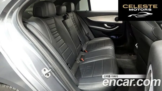 MERCEDES BENZ E-Classe W213 E250 Avantgarde 2021 — photo 12 sur 20