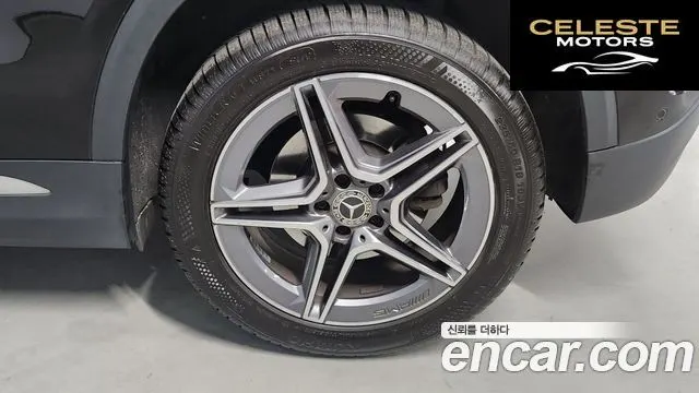 MERCEDES BENZ GLA-Classe H247 GLA250 4MATIC 2023 — photo 5 sur 23