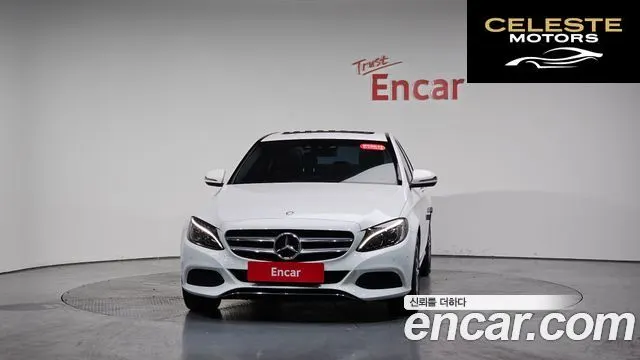 MERCEDES BENZ C-Classe W205 C200 Avantgarde 2017 — photo 2 sur 20