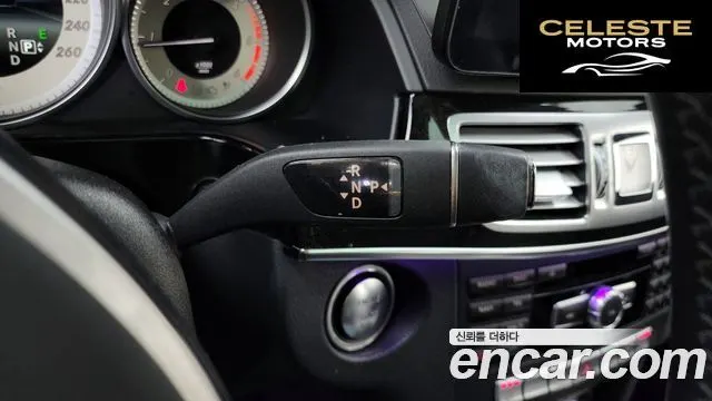 MERCEDES BENZ E-Classe W212 E220 CDI Avantgarde 2014 — photo 9 sur 20