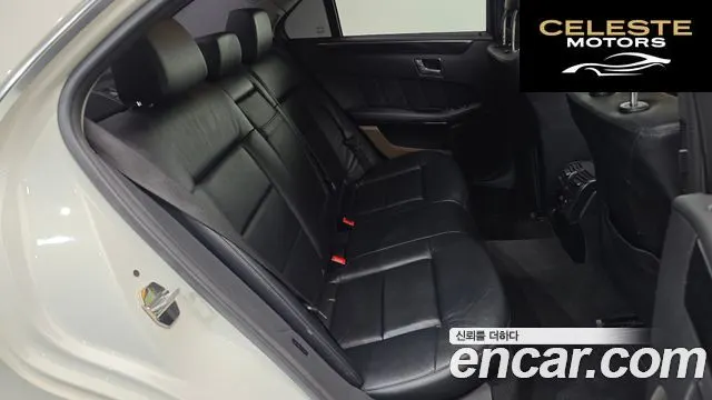MERCEDES BENZ E-Classe W212 E350 4MATIC Avantgarde 2010 — photo 12 sur 20