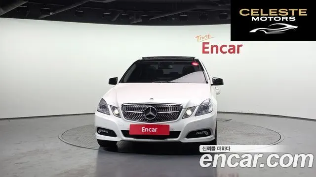MERCEDES BENZ E-Classe W212 E350 4MATIC Avantgarde 2010 — photo 3 sur 20