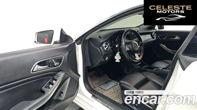 MERCEDES BENZ CLA-Classe C117 CLA250 4MATIC 2018 — photo 10 sur 20