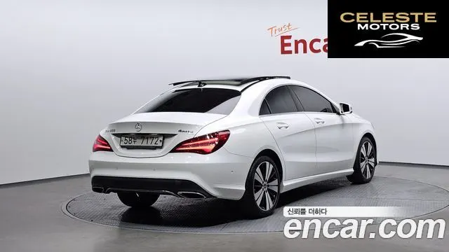 MERCEDES BENZ CLA-Classe C117 CLA250 4MATIC 2018 — photo 2 sur 20