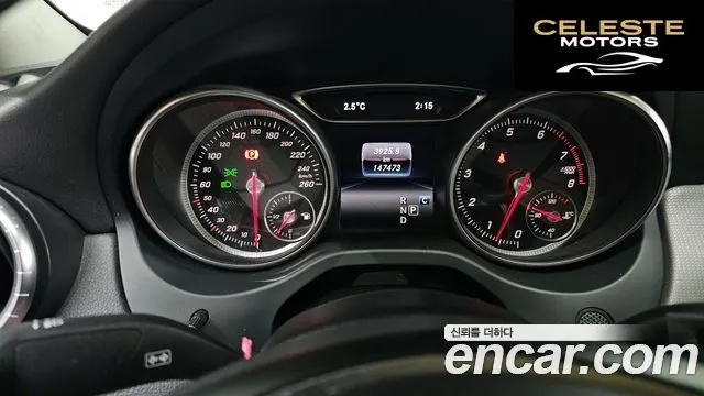 MERCEDES BENZ CLA-Classe C117 CLA250 4MATIC 2018 — photo 8 sur 20