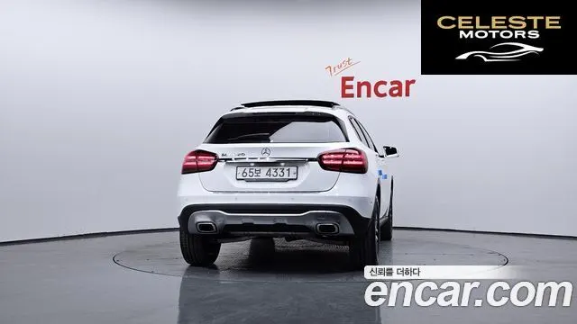 MERCEDES BENZ GLA-Classe X156 GLA220 Premium 2019 — photo 4 sur 20