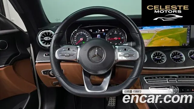 MERCEDES BENZ E-Classe W213 E220d Coupé 2019 — photo 13 sur 26