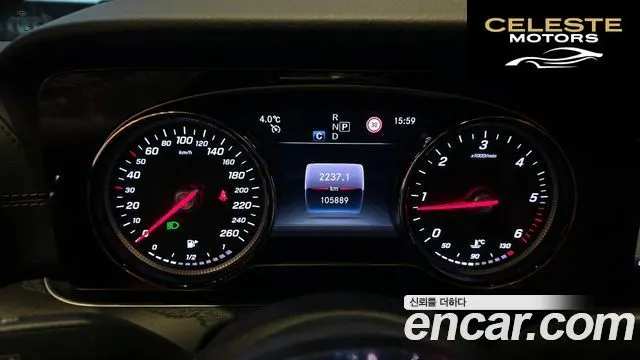 MERCEDES BENZ E-Classe W213 E220d Coupé 2019 — photo 8 sur 26