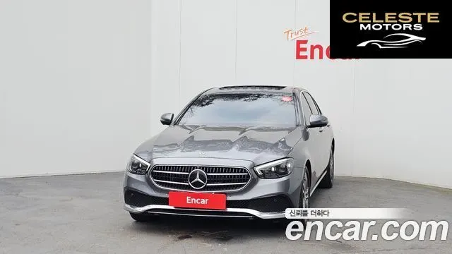 MERCEDES BENZ E-Classe W213 E350 4MATIC Avantgarde 2021 — photo 3 sur 20
