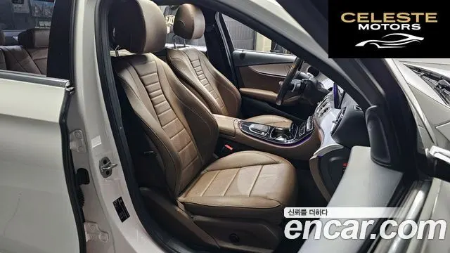 MERCEDES BENZ E-Classe W213 E250 Avantgarde 2021 — photo 12 sur 20