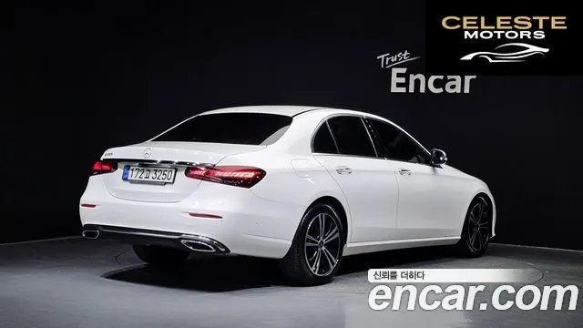 MERCEDES BENZ E-Classe W213 E250 Avantgarde 2021 — photo 2 sur 20