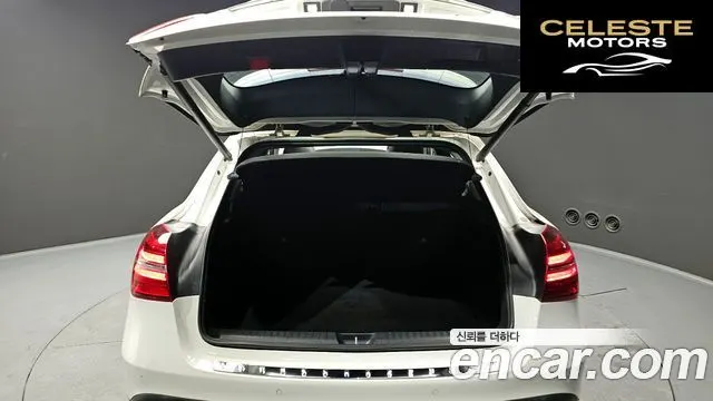 MERCEDES BENZ GLA-Classe X156 GLA220 Premium 2018 — photo 20 sur 20