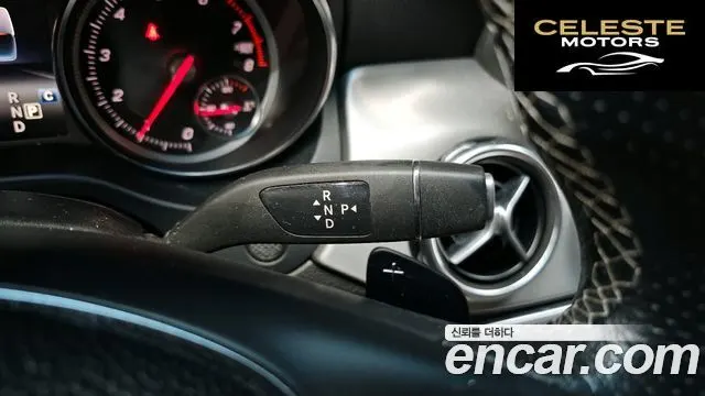MERCEDES BENZ GLA-Classe X156 GLA220 Premium 2018 — photo 9 sur 20