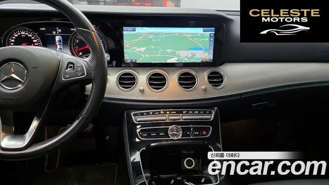 MERCEDES BENZ E-Classe W213 E200 Avantgarde 2017 — photo 19 sur 20