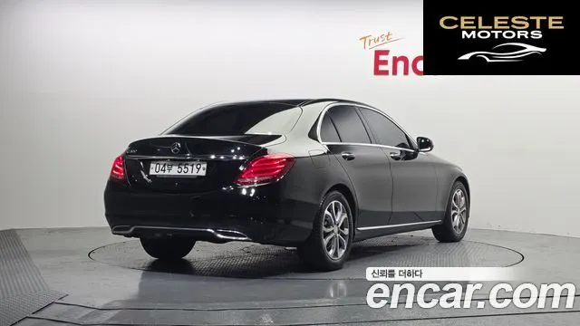 MERCEDES BENZ C-Classe W205 C200 Avantgarde 2017 — photo 2 sur 20