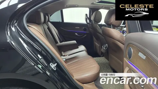 MERCEDES BENZ E-Classe W213 E220d 4MATIC Exclusive 2020 — photo 12 sur 20